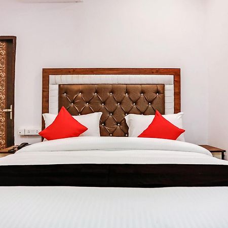 Hotel O Golden Stone Ghaziabad Eksteriør billede